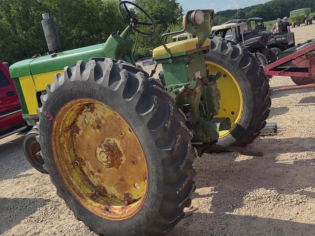 Image of John Deere 630 equipment image 2