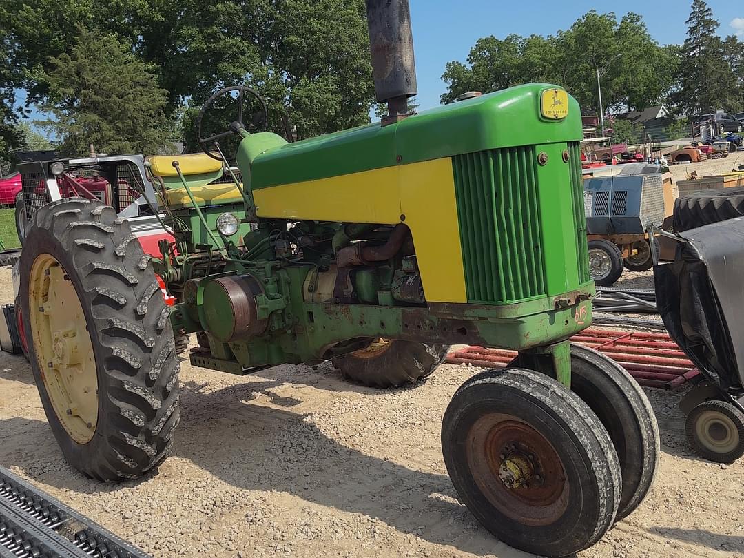 Image of John Deere 630 Primary image