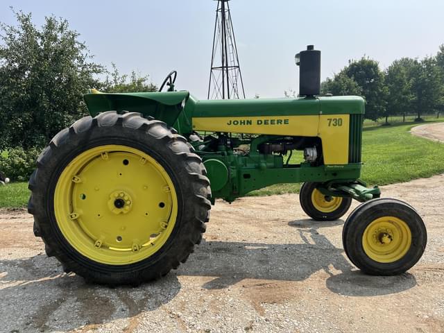 Image of John Deere 730 equipment image 2