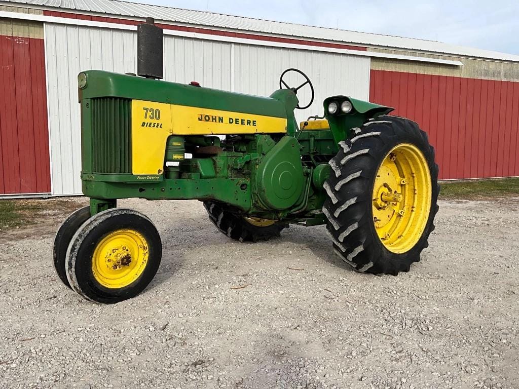 Main image John Deere 730