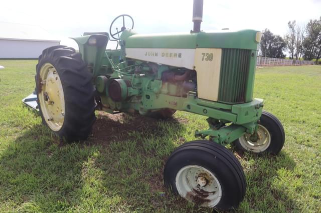 Image of John Deere 730 equipment image 1