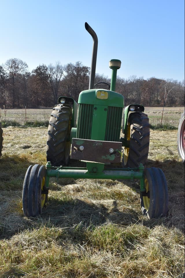 Image of John Deere 730 equipment image 1