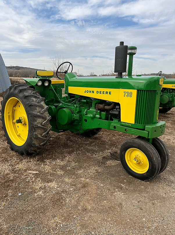 Image of John Deere 730 Primary Image