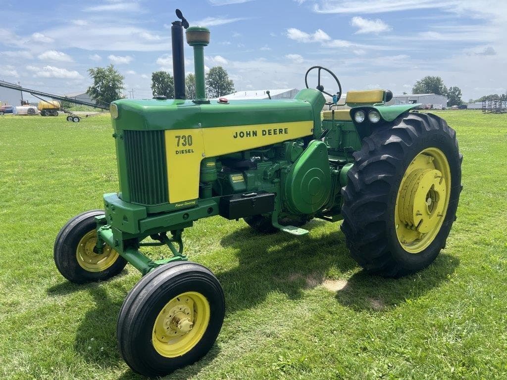 Image of John Deere 730 Primary image