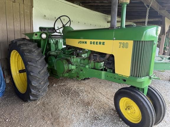 Image of John Deere 730 Primary image