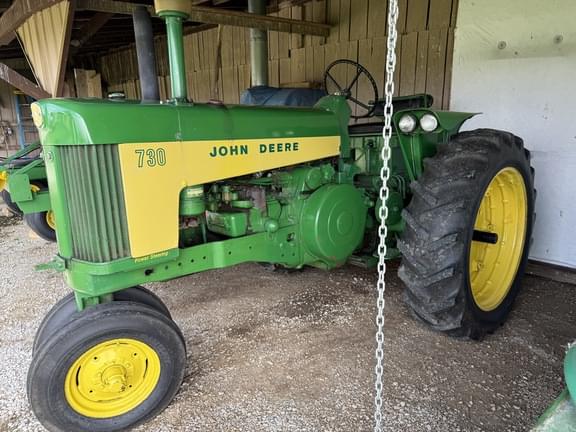Image of John Deere 730 equipment image 2