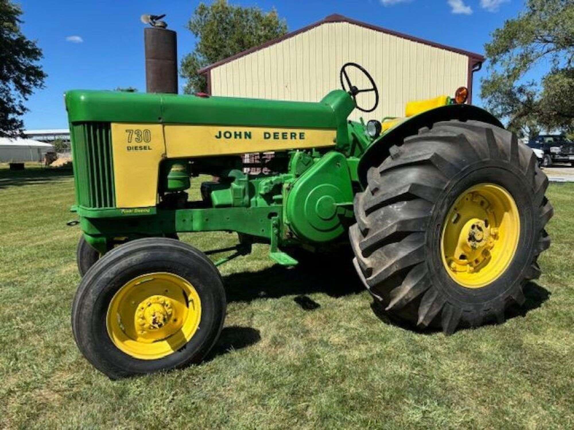 1959 John Deere 730 Equipment Image0