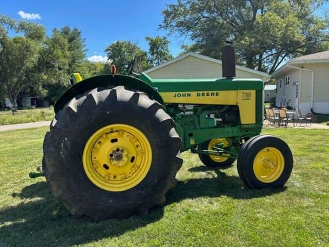 Image of John Deere 730 equipment image 2