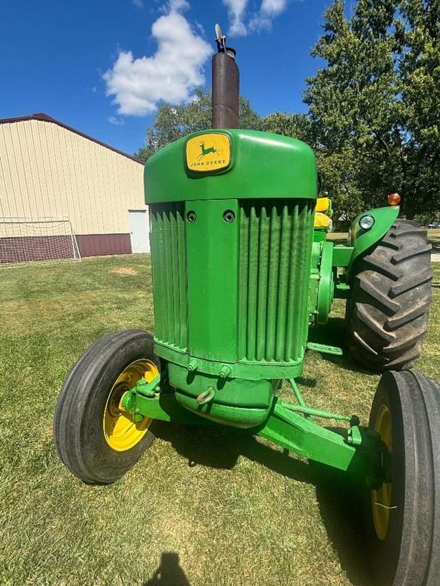 Image of John Deere 730 equipment image 1