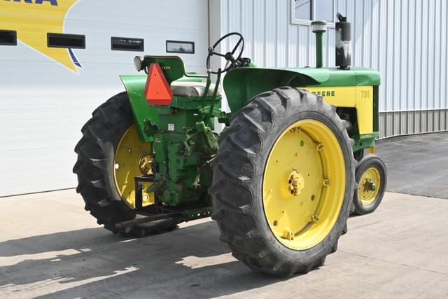 Image of John Deere 730 equipment image 2