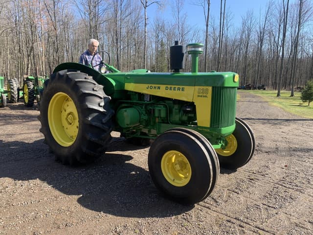 Image of John Deere 830 equipment image 3