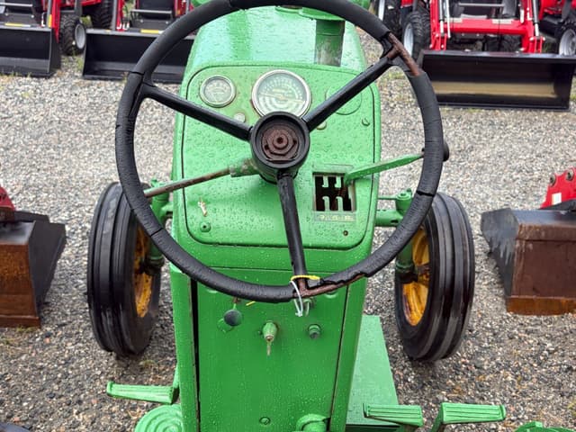 Image of John Deere 830 equipment image 4