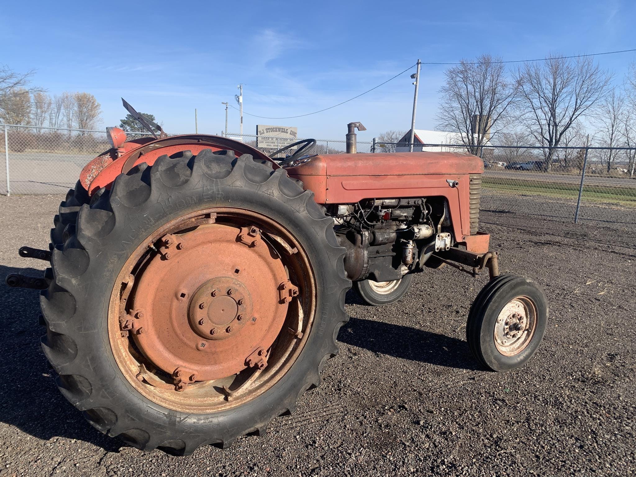 1959 Massey Ferguson 65 Equipment Image0