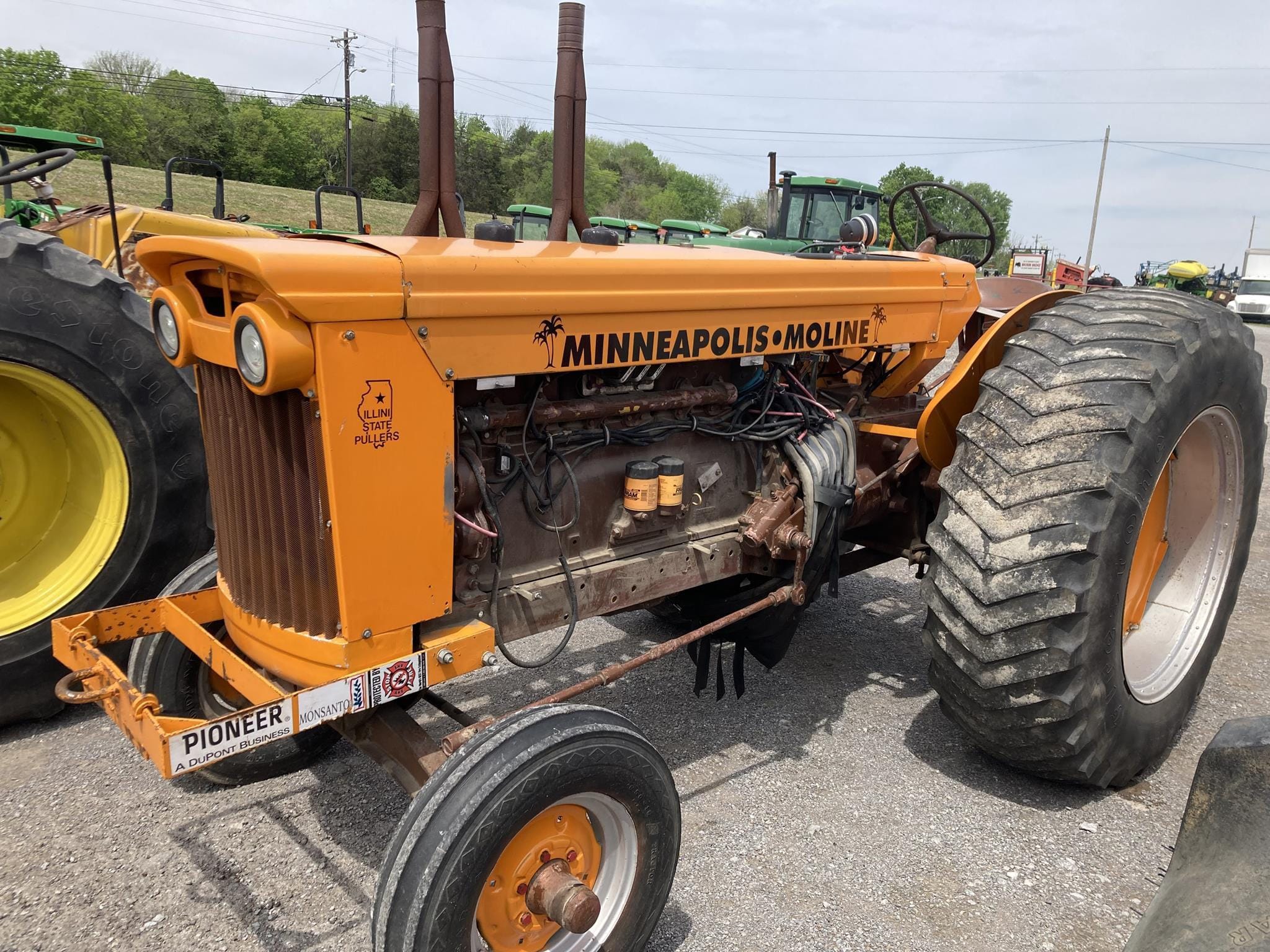1959 Minneapolis-Moline GVI Equipment Image0