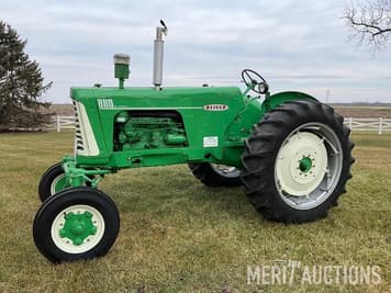 Main image Oliver 880