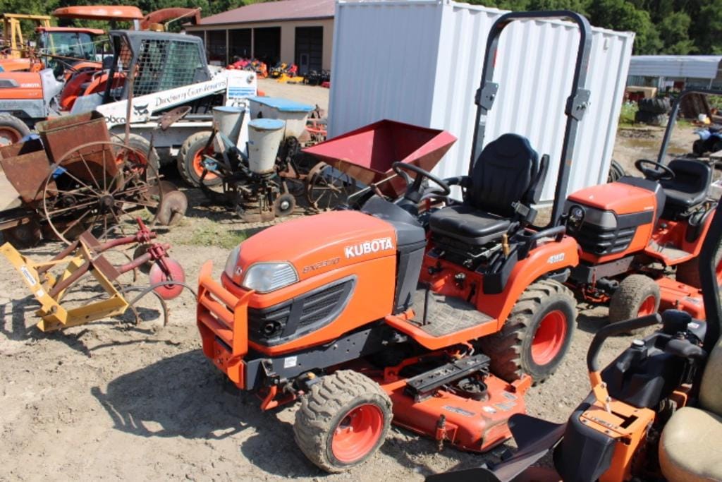 Kubota BX2370 Equipment Image0
