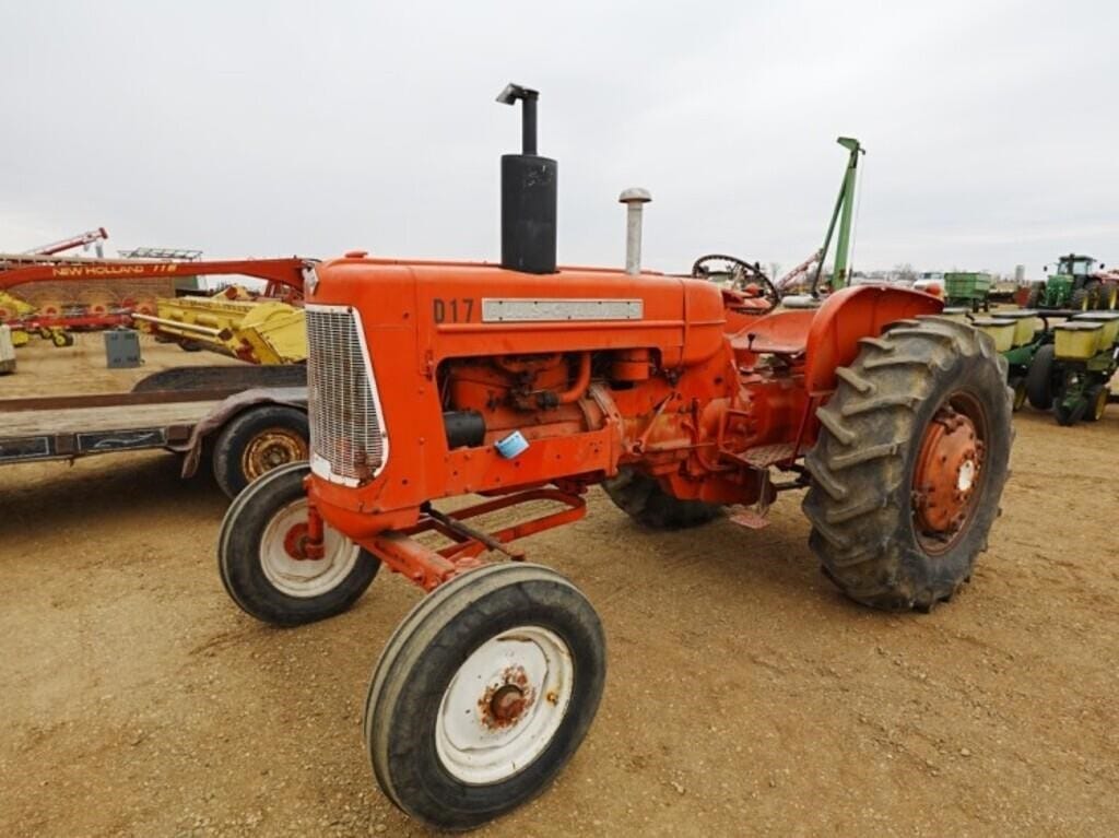 1960 Allis Chalmers D17 Equipment Image0