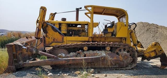 Image of Caterpillar D9E equipment image 1