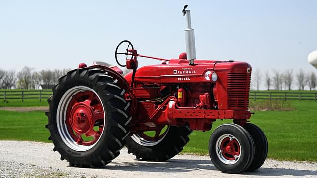 Image of Farmall B-450 equipment image 4