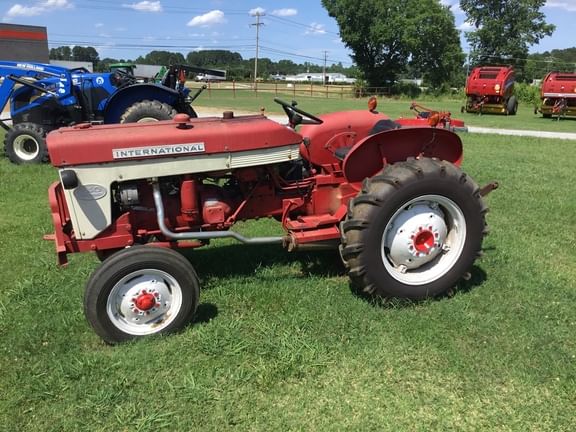 Main image International Harvester 240