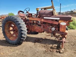 1960 International 560 Image