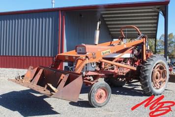 Main image Farmall 560