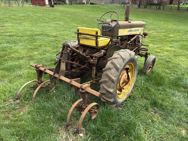 Image of John Deere 330 equipment image 4