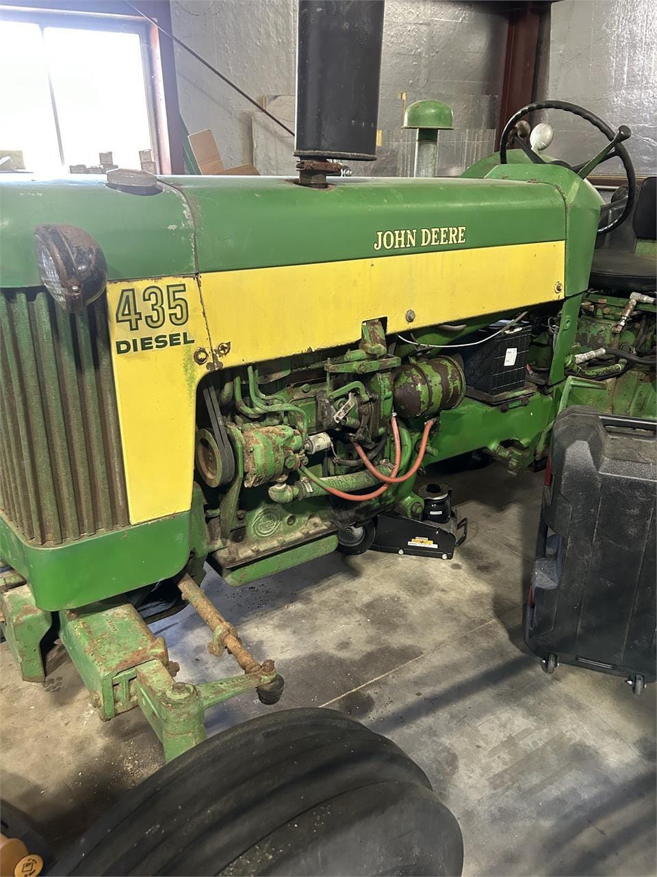 Main image John Deere 435