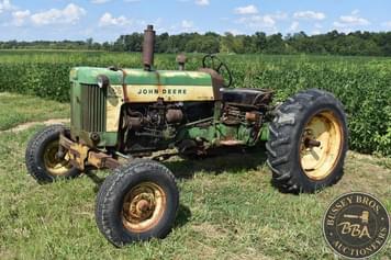 Main image John Deere 435