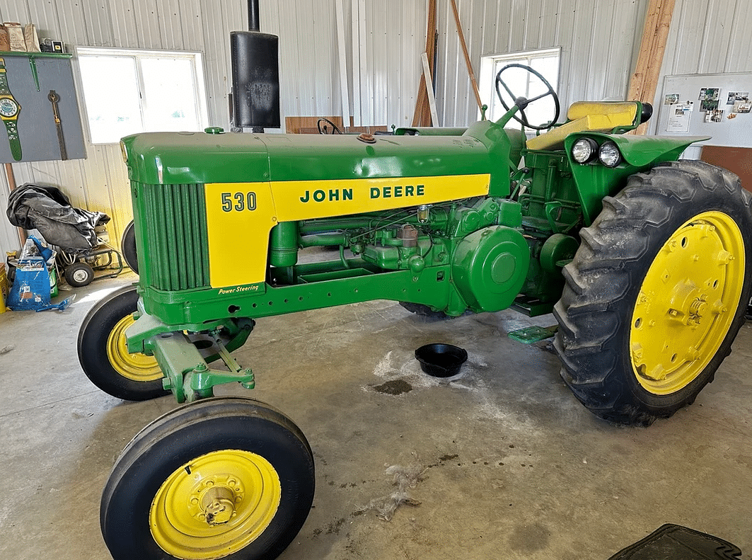 Image of John Deere 530 Image 0