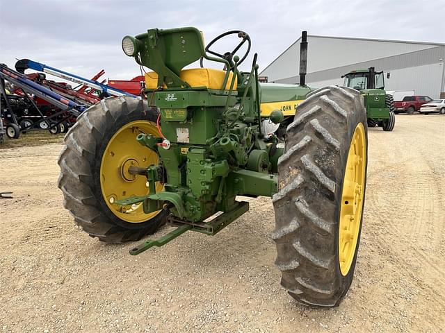 Image of John Deere 530 equipment image 3