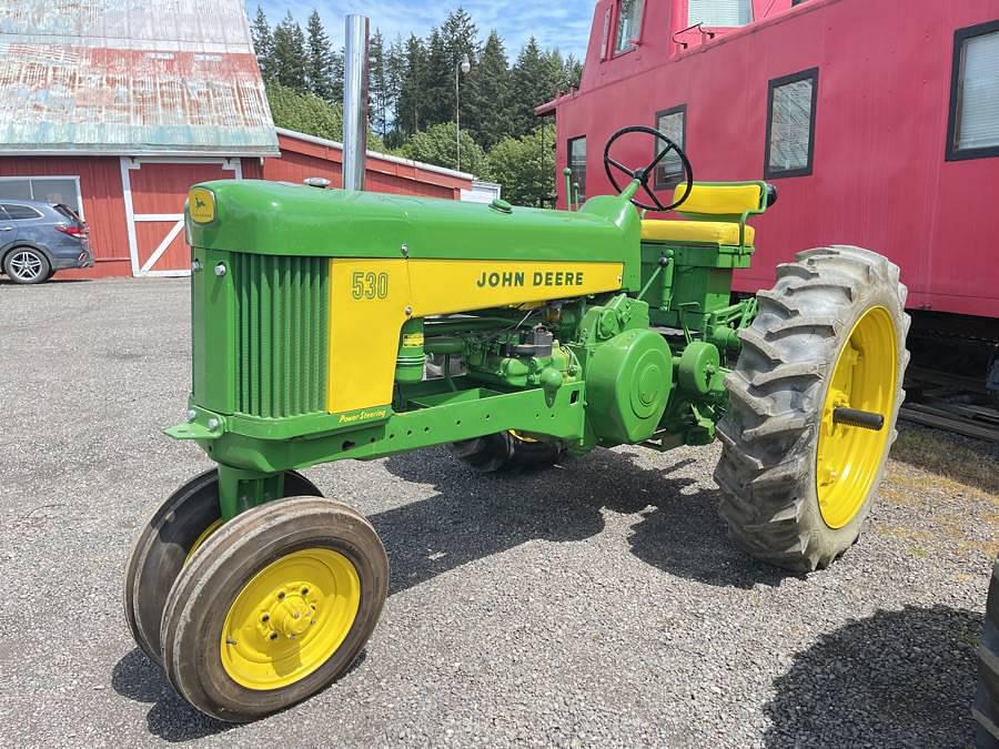 Image of John Deere 530 Primary image