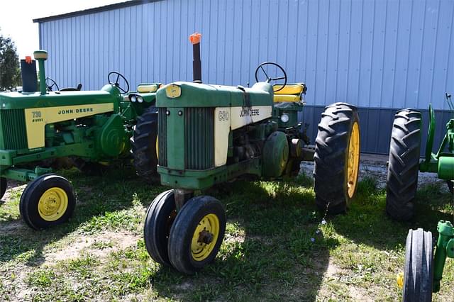 Image of John Deere 630 equipment image 1