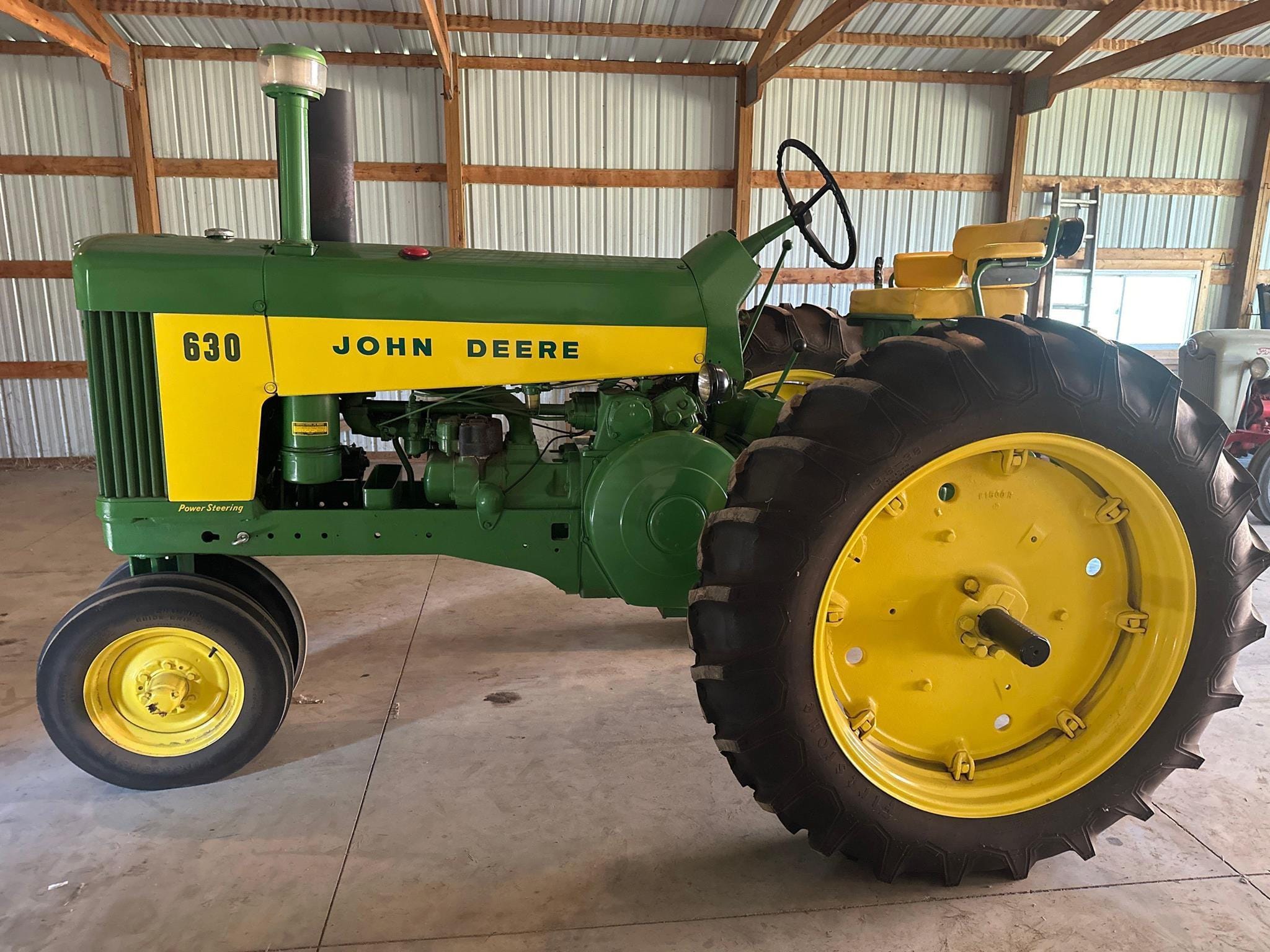 Main image John Deere 630