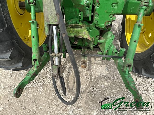 Image of John Deere 630 equipment image 4