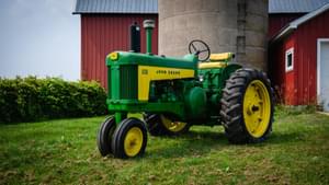 1960 John Deere 630 Image