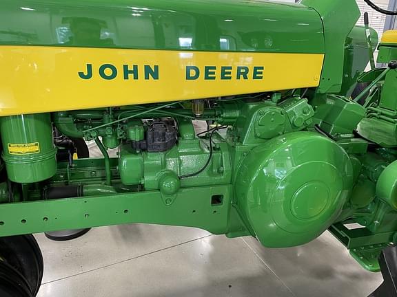 Image of John Deere 630 equipment image 2