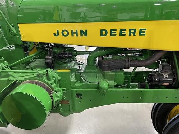 Image of John Deere 630 equipment image 3