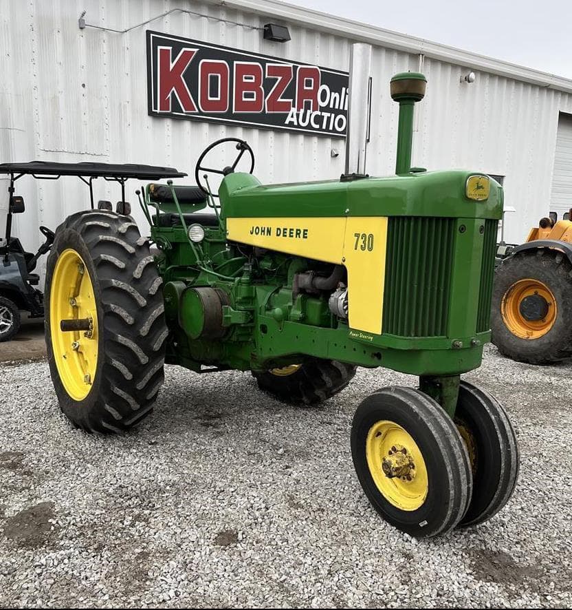 Image of John Deere 730 Primary image