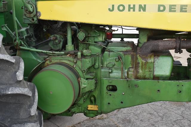 Image of John Deere 730 equipment image 4