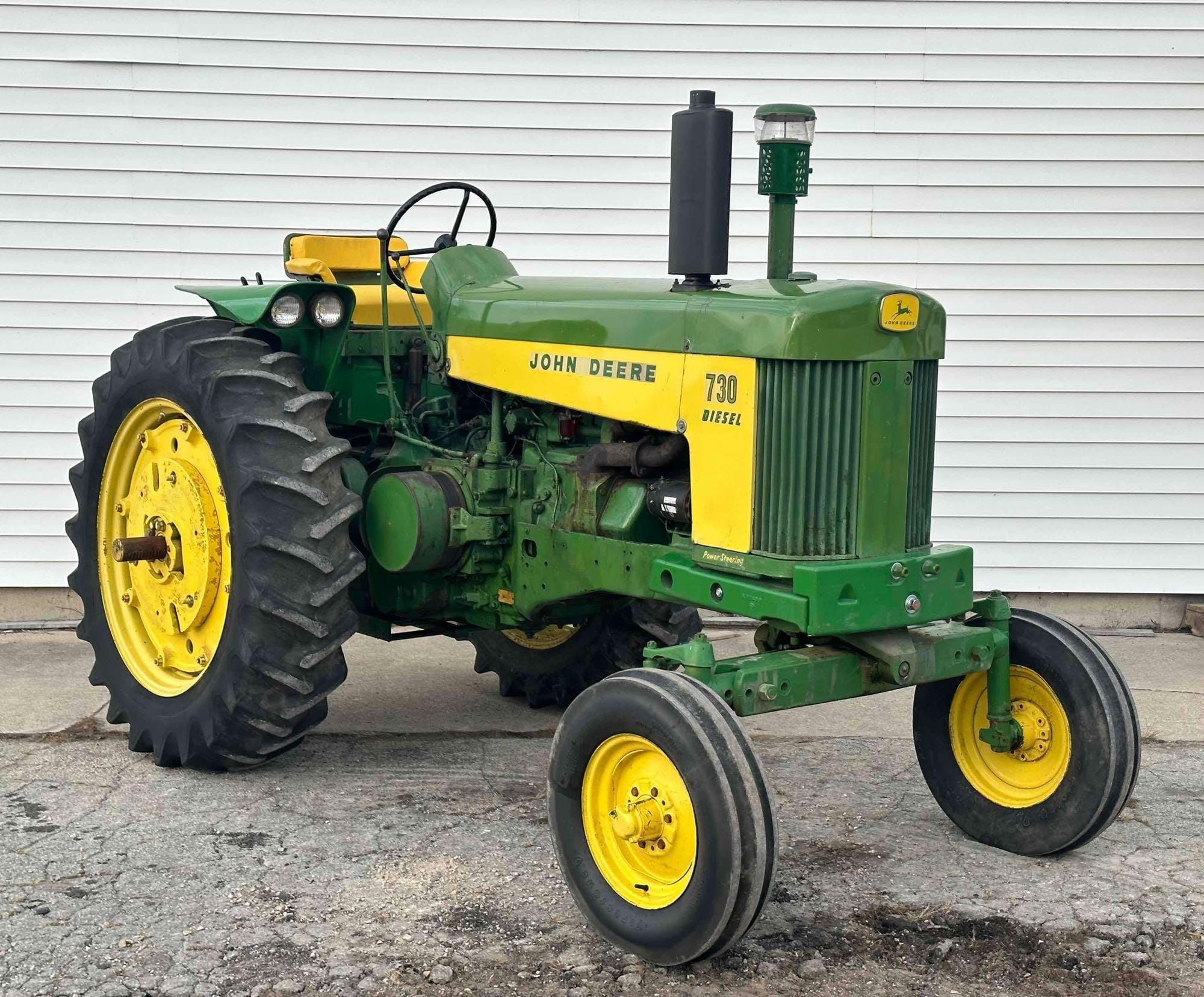 Main image John Deere 730