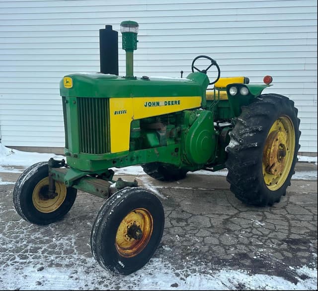 Image of John Deere 730 equipment image 1
