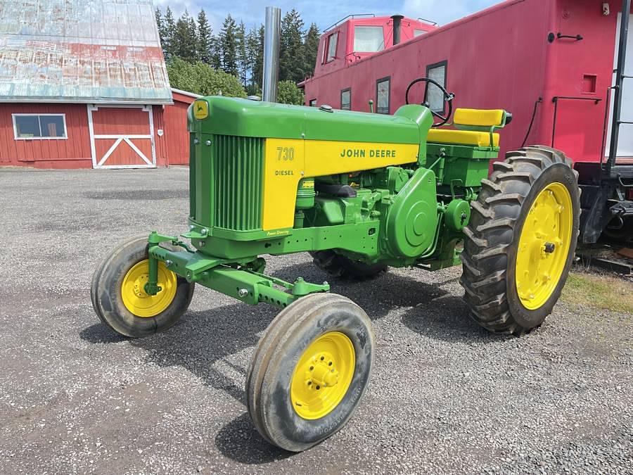 Image of John Deere 730 Primary image
