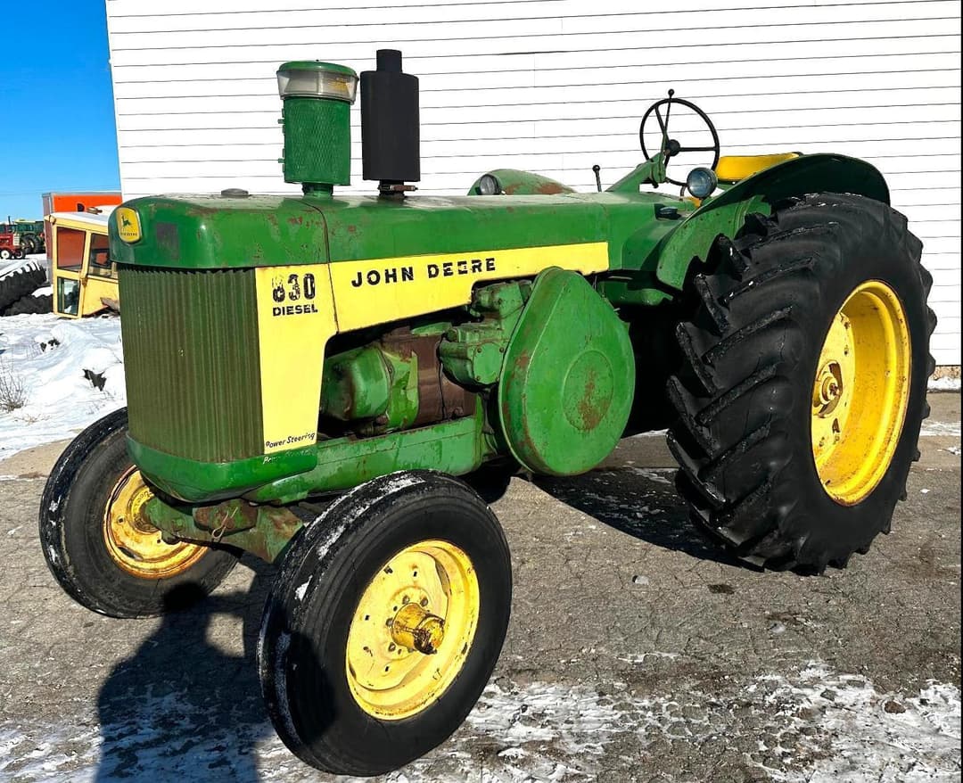 Image of John Deere 830 Primary image