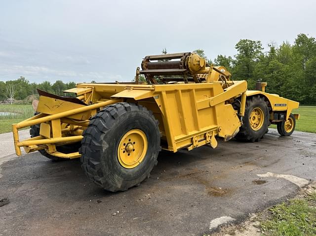 Image of John Deere 840 equipment image 4