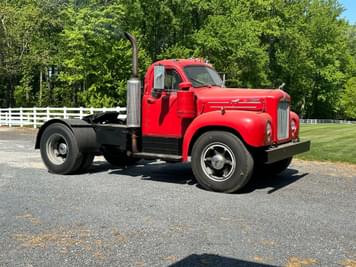 Main image Mack B61