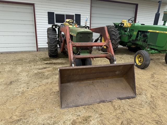 Image of John Deere 2010 equipment image 1