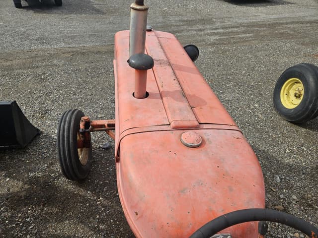 Image of Allis Chalmers D15 equipment image 3