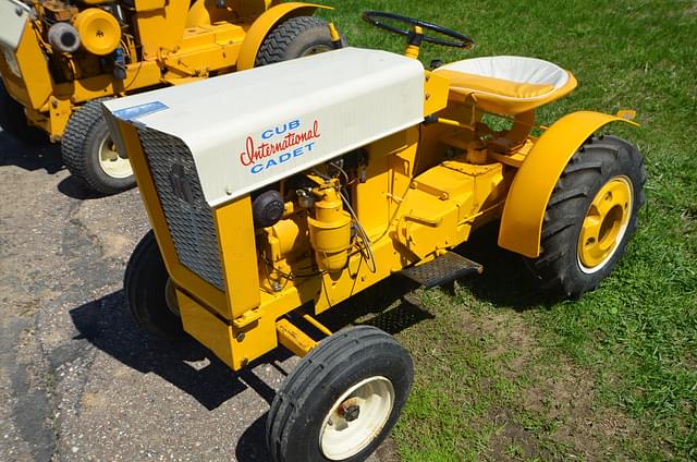 Image of International Harvester Cub Cadet equipment image 4