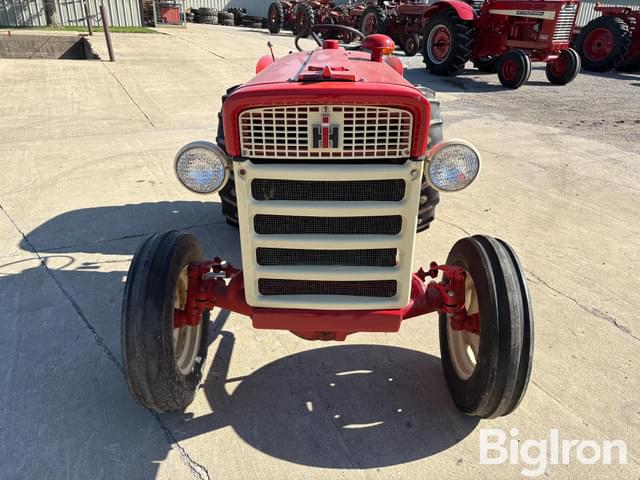 Image of International Harvester 240 equipment image 1